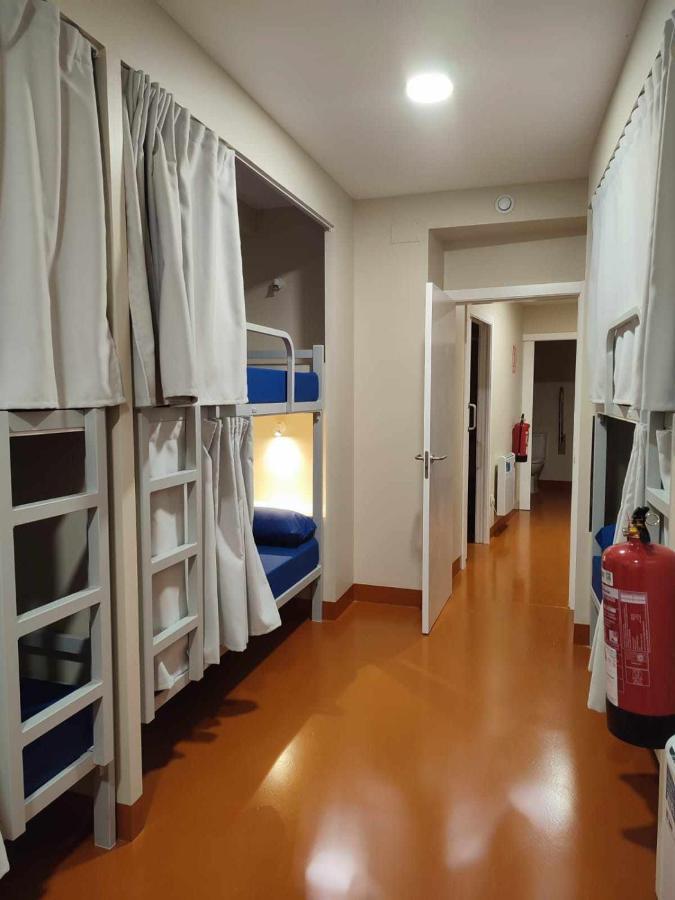Turoqua Hostel ポンテベドラ エクステリア 写真