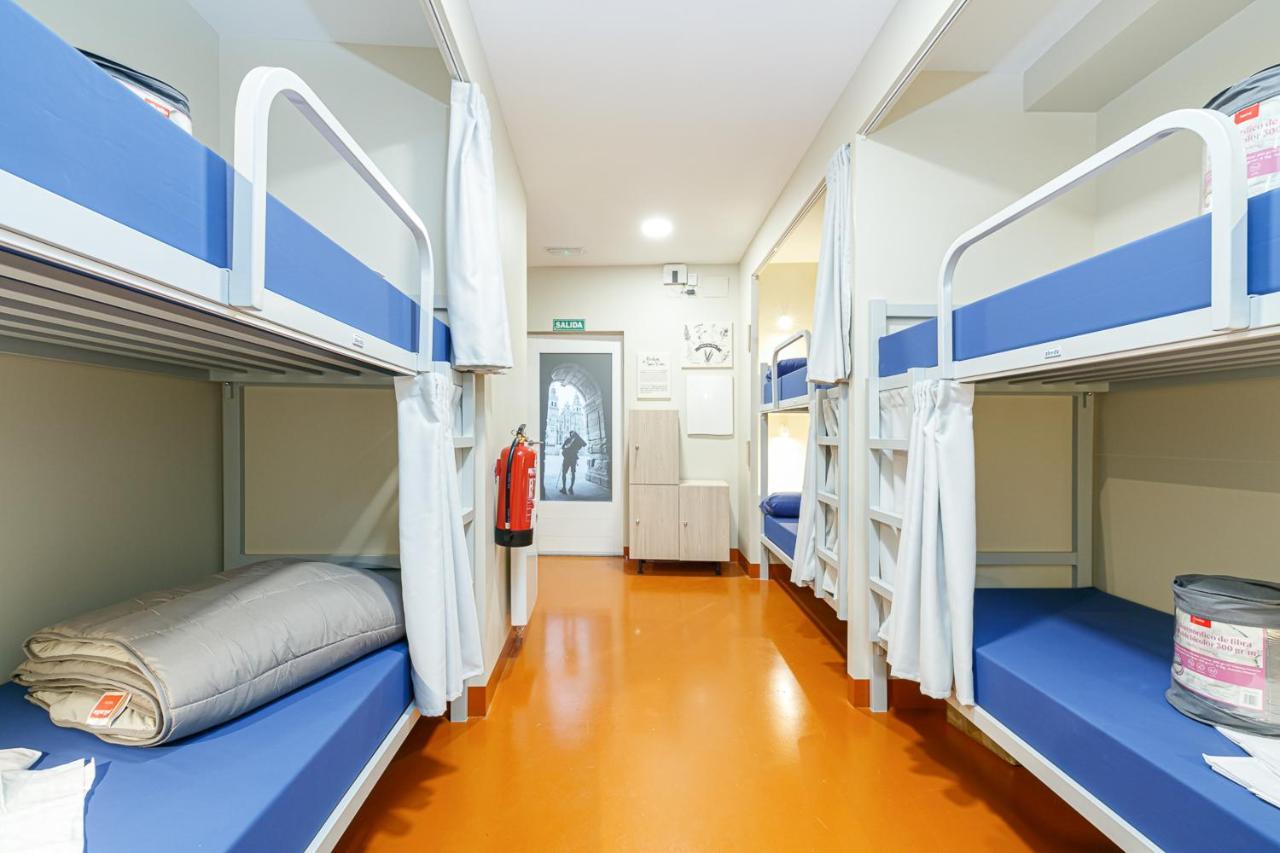 Turoqua Hostel ポンテベドラ エクステリア 写真