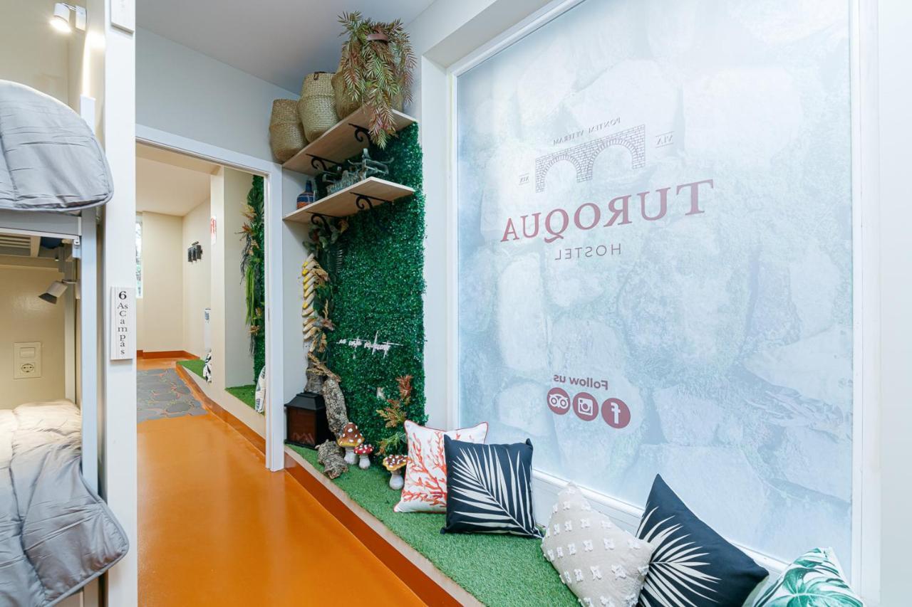 Turoqua Hostel ポンテベドラ エクステリア 写真