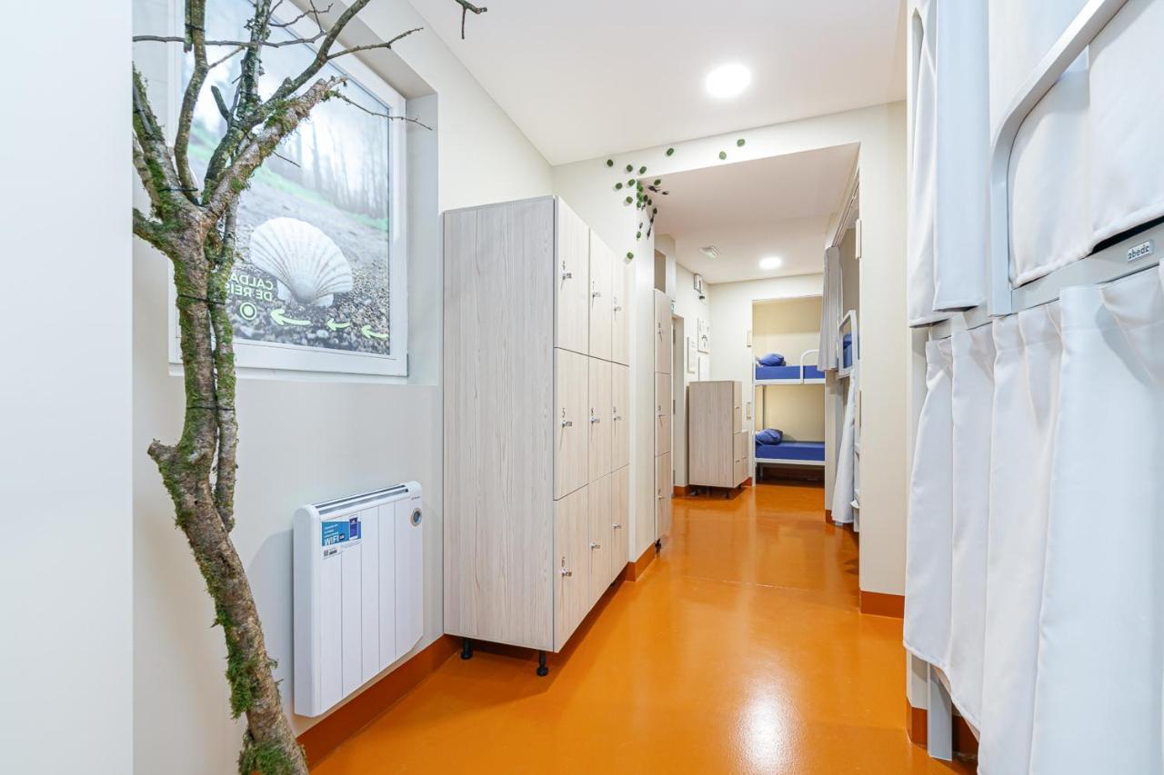 Turoqua Hostel ポンテベドラ エクステリア 写真