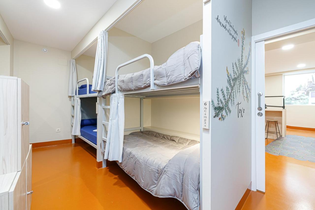 Turoqua Hostel ポンテベドラ エクステリア 写真